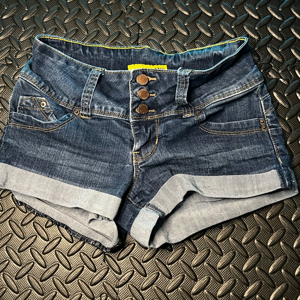 Wanna Berta Butt YMI jean shorts